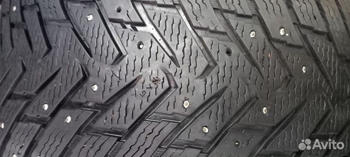 Nokian Tyres Hakkapeliitta 8 SUV 295/40 R20 110T