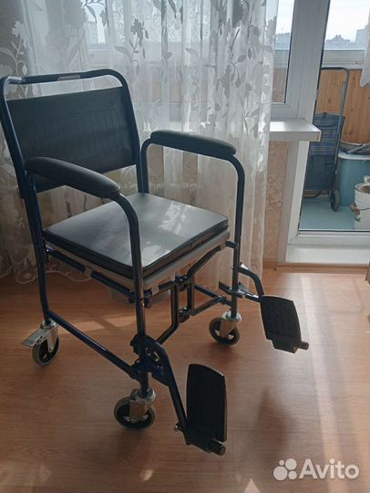 Кресло туалет для инвалидов новый