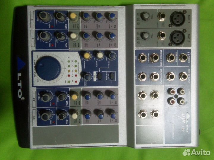 Микшерный пульт