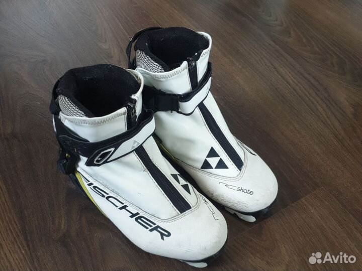 Лыжные ботинки fischer коньковые 37 NNN