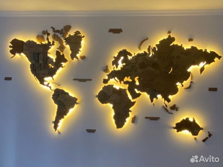 Панно карта мира из дерева