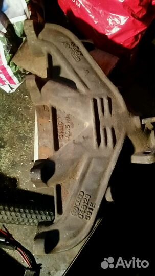 Коллектор выпускной Audi 100 048129591E