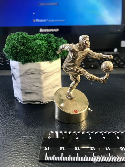 Сувенир Футболист 2