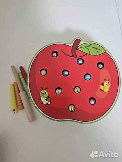 Деревянный сортер яблоко