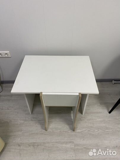 Детский стол и стул