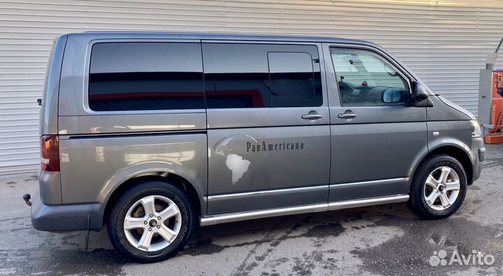 Volkswagen Multivan 2.0 МТ, 2011, 261 000 км