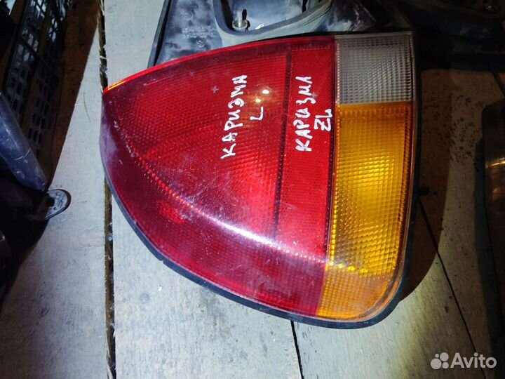 Задние фонари Mitsubishi Carisma.Митсубиси Каризма