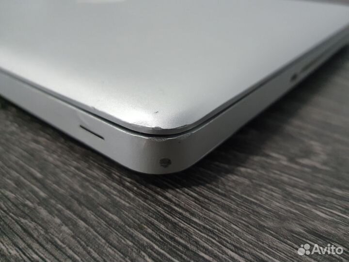 Apple MacBook Pro 13