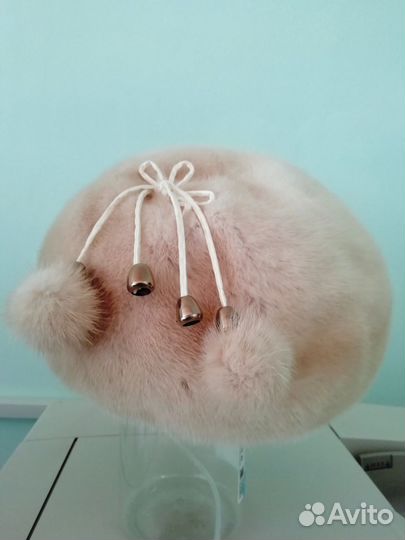Берет женский норковый
