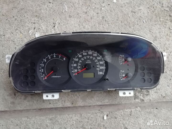 Панель (щиток) приборов Киа Спектра