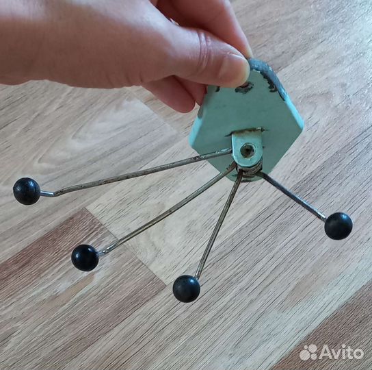 Крючок вешалка СССР