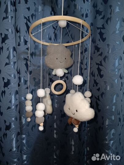 Мобиль на кроватку новый