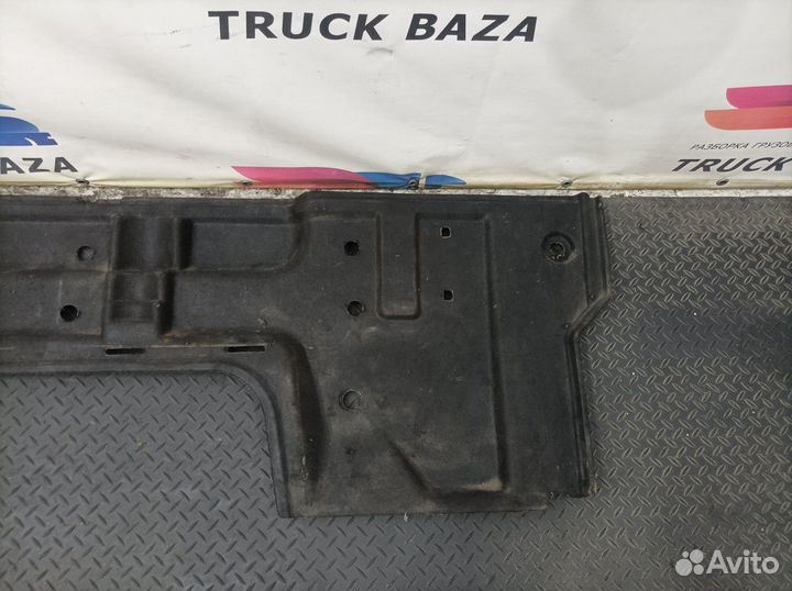 Обшивка задней стенки Man TGL