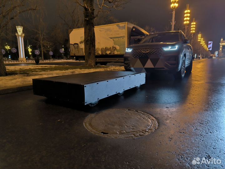 Грузовая радиоуправляемая платформа