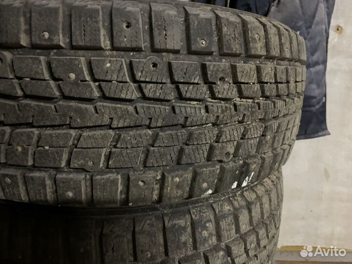 Dunlop SP Winter Ice 01 235/55 R17 99