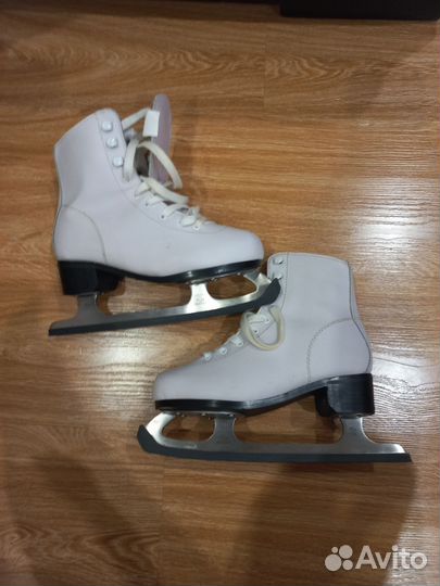 Коньки фигурные