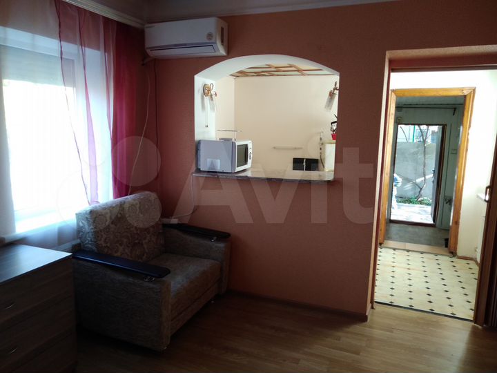 Дом 31 м² на участке 3 сот.