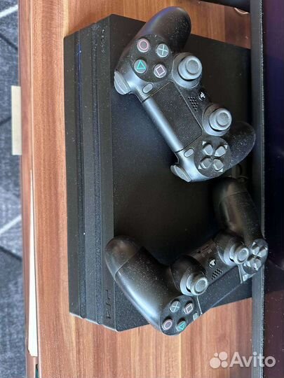 Sony playstation 4 pro 1tb