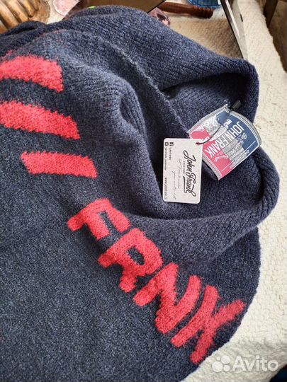 Абсолютно новый шарф 