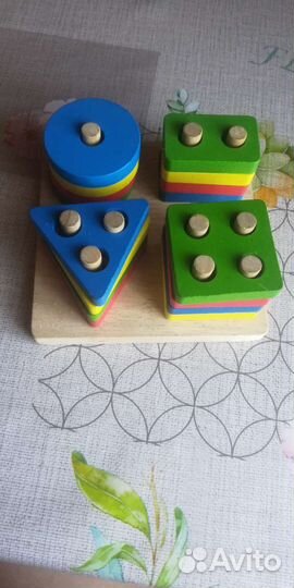 Сортер-пирамидки