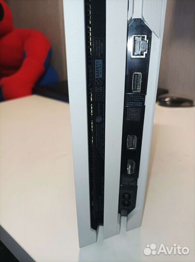 Sony playstation 4 pro 1tb