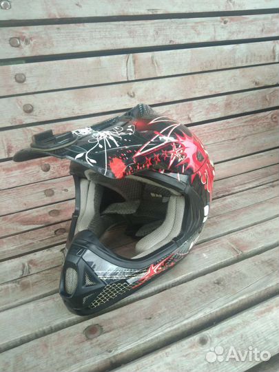 Мотошлем кроссовый бу vega
