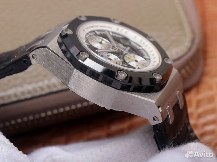 Часы Audemars Piguet Royal Oak Offshore Chronograp