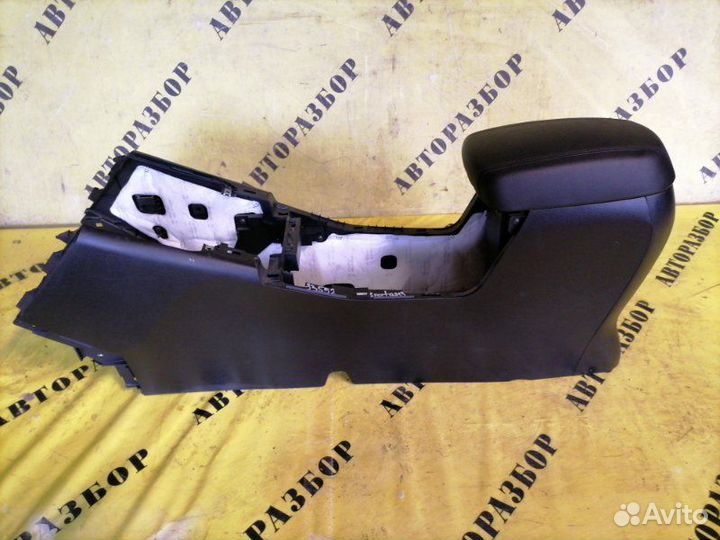 Подлокотник Kia Sportage 3 2010-2015 2.0 G4KD