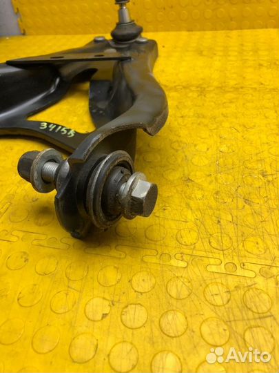 Рычаг подвески передний правый Renault Duster