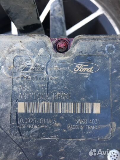 Форд Фокус-1 блок ABS