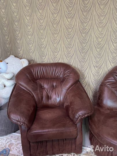 Диван с креслами