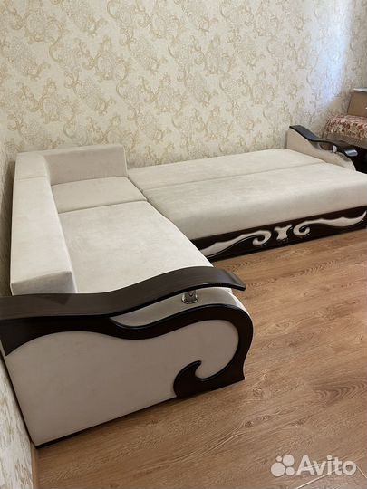 Угловой диван