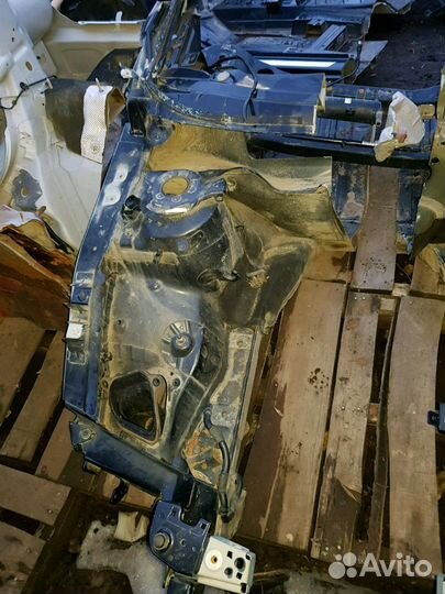 Передние четверти Opel Astra J