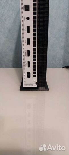 Xbox one X + Kinect + коллекция игр