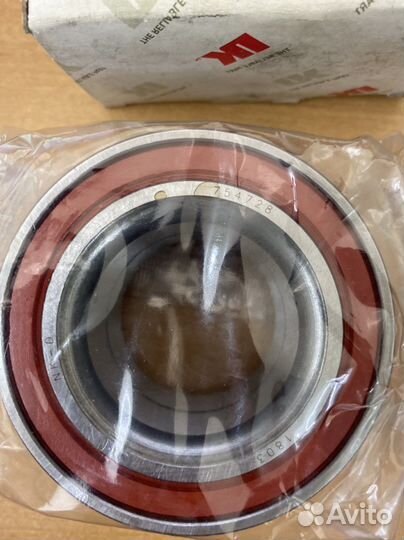 Подшипник ступицы передний 754728