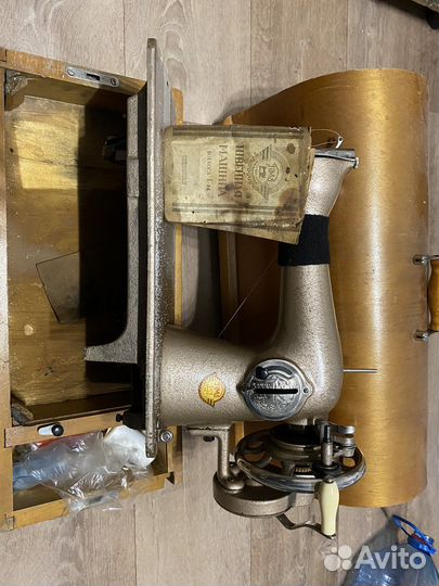 Швейная машинка калинина