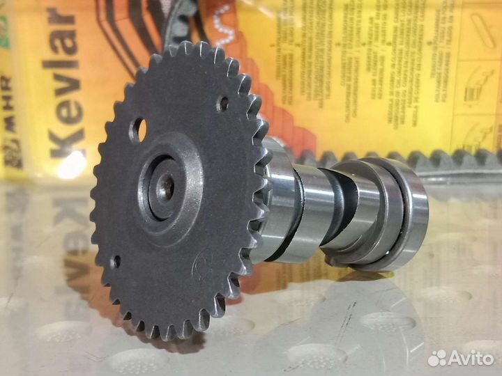 Распредвал на скутер