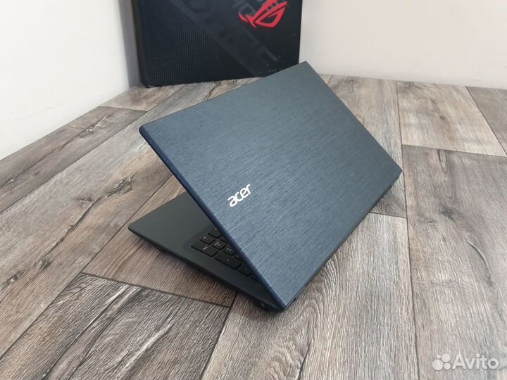 Acer aspire E5-573G в отличном состоянии