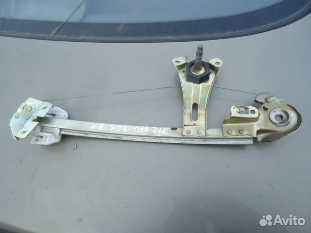Стеклоподъемник задний левый Peugeot 206