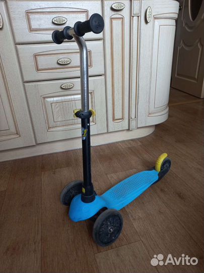 Самокат детский трехколесный