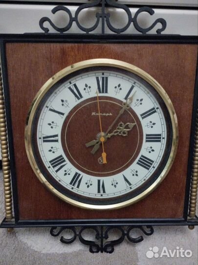 Настольные часы 