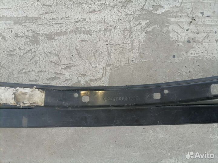 Усилитель бампера,сабля