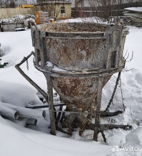 Рюмка, бадья для бетона