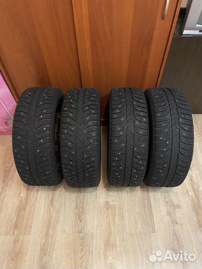 Bridgestone Ice Cruiser 7000S 205/55 R16 91T