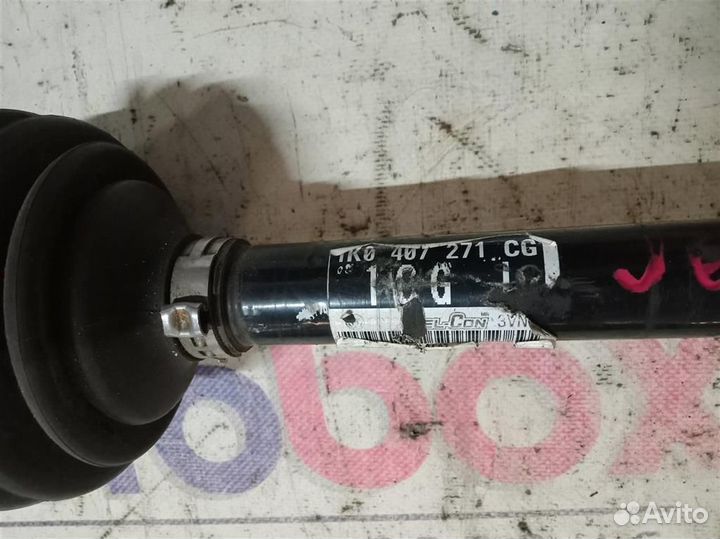 Полуось передняя левая VW Jetta 2006-2011