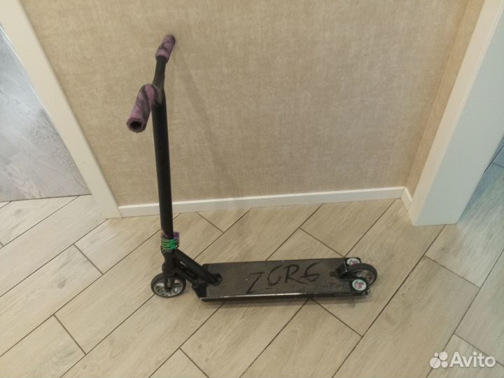 Трюковой самокат