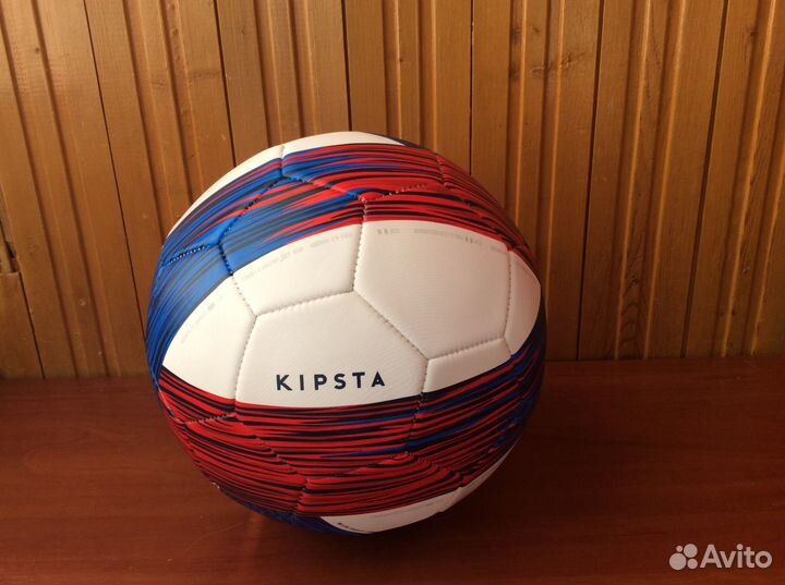 Мяч футбольный