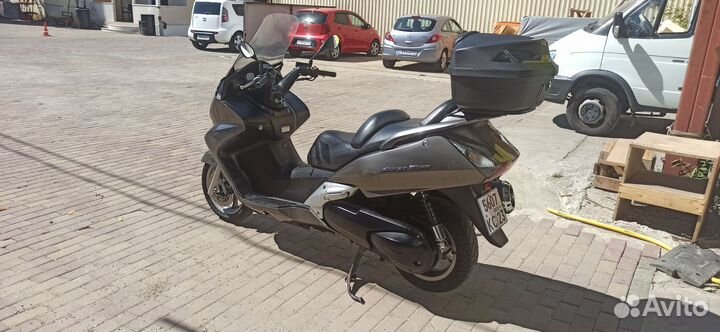 Honda Silver Wing 400