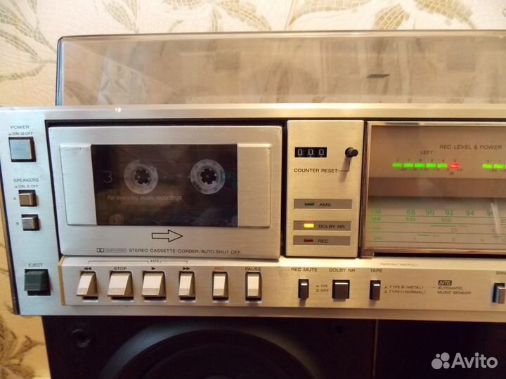 Музыкальные центры