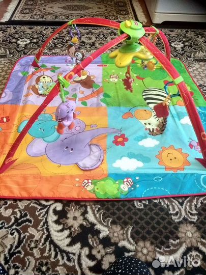 Развивающий коврик